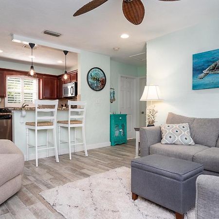 Turtles Nest Pool Home ~ Hot Tub ~ Walking Distance To The Beach - 821 E. 11Th New Smyrna Beach Ngoại thất bức ảnh