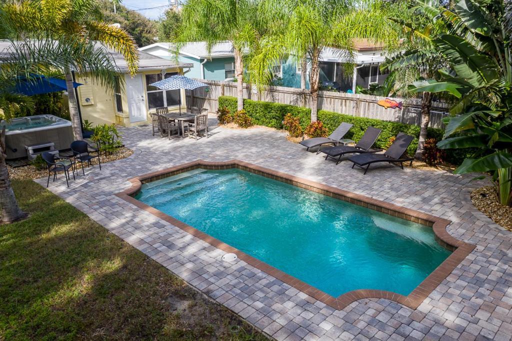 Turtles Nest Pool Home ~ Hot Tub ~ Walking Distance To The Beach - 821 E. 11Th New Smyrna Beach Ngoại thất bức ảnh